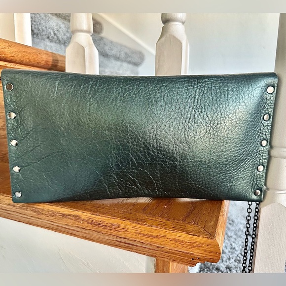 Floyd leather metallic make shoulder or clutch bag nwt - Picture 2 of 8